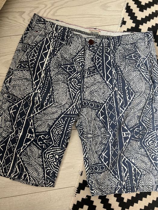 Tommy Hilfiger мъжки къси панталони 34