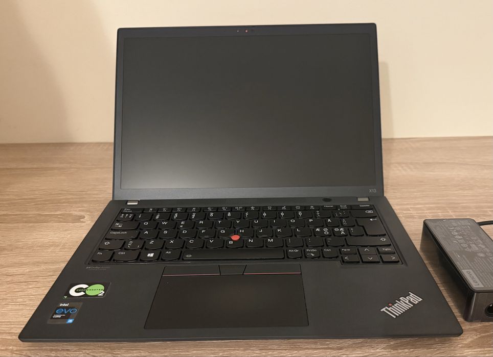 Lenovo Thinkpad X13 Gen2 i5 12th Gen 256GB 16GB ! Portabil ! X1 Carbon