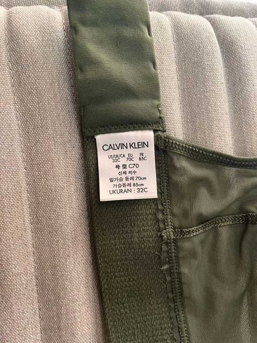 Сутиен Calvin Klein