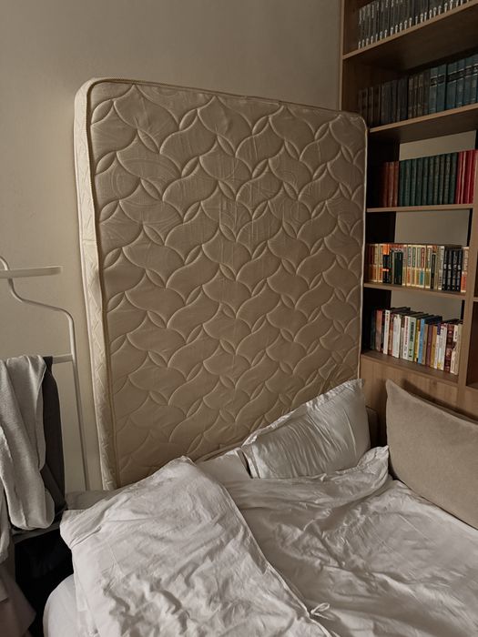 Продам матрас односпальный