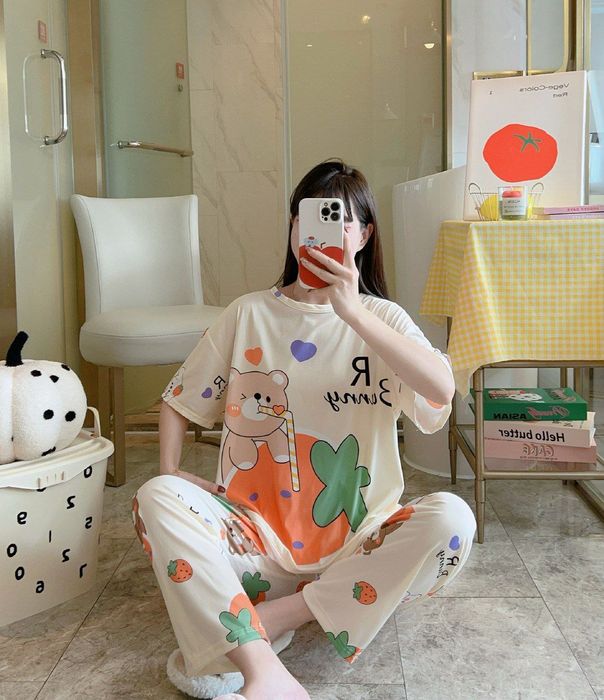 "Ayollar uchun yumshoq va qulay pijama! Har xil o‘lcham va ranglar!"