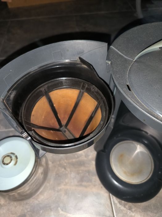 Продам кофеварку