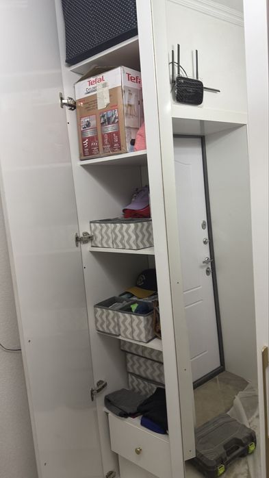 Продам  мебельный шкаф