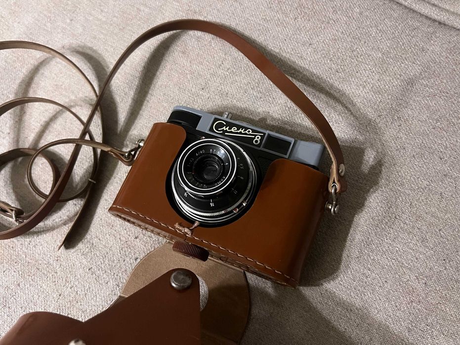 Aparat foto analog Smena 8 LOMO URSS functional cu husa piele