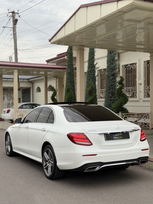 Mercedes Benz W213