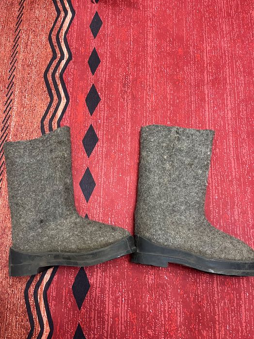 Продам валенки 43 размер