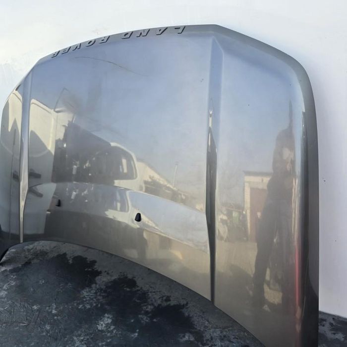 Capota motor cu defect Land Rover Freelander 2