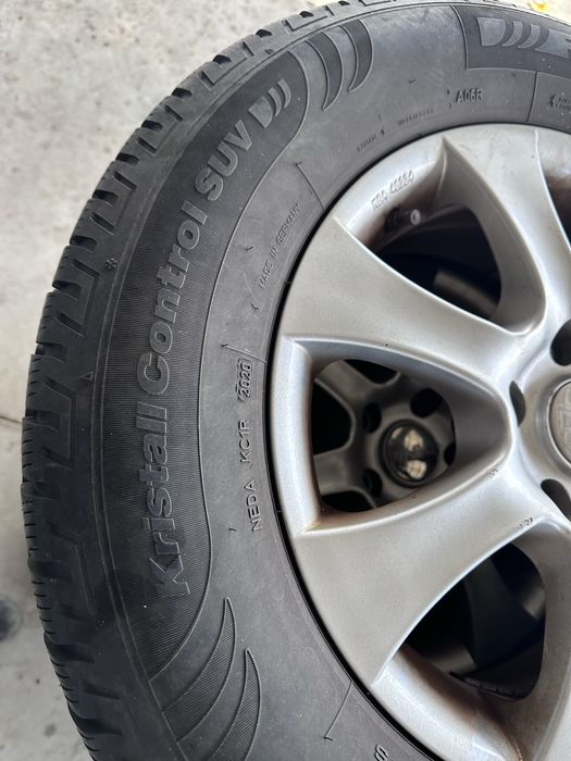 Джанти 16 5х114,3 със зимни гуми 215 70 16