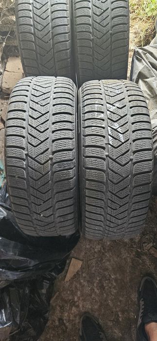 Pirelli 225/55/16
