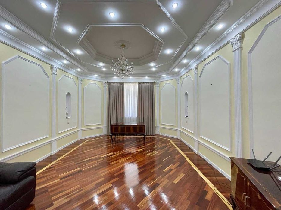 Сдается в аренду дом за "Гранд Мир" отелем