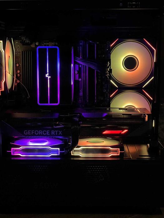 Компютър - /MSI B550/Ryzen 7 5700X/nVidia RTX 5070 12GB GDDR7/32GB/