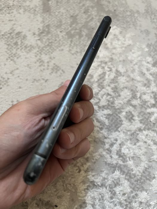 Iphone XR 128 gb срочно продается