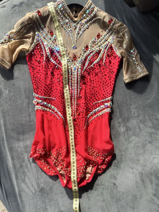 Трика за художествена гимнастика