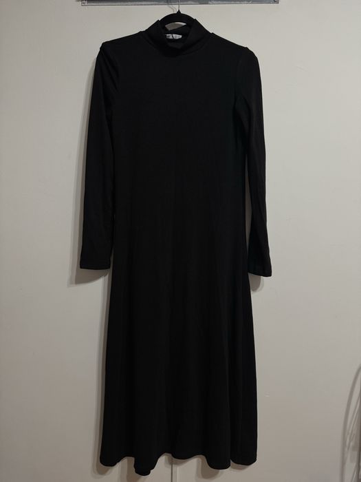 Платье Zara с этикеткой. Размер М