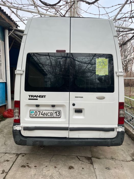 Ford Transit 2009 года