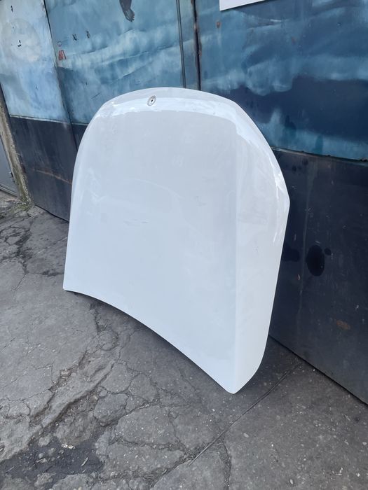 Преден капак EQC