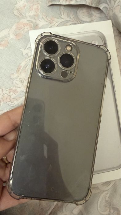 Продам айфон 13 pro