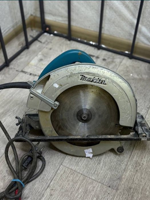 Циркулярная пила Makita