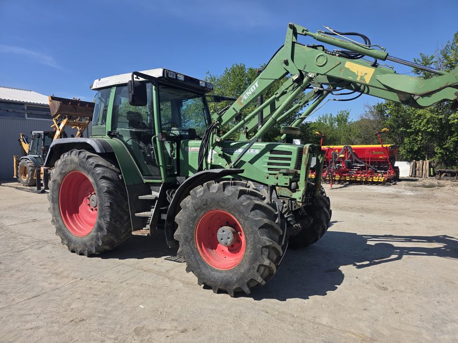 Tractor agrico cu incarcator Frontal Fendt 511 Favorit