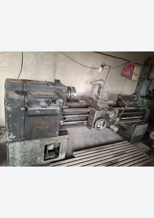 Продам токарный станок 2 штуки.