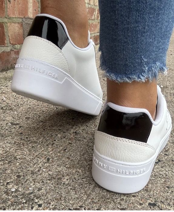 Tommy Hilfiger сникърси – номер 41