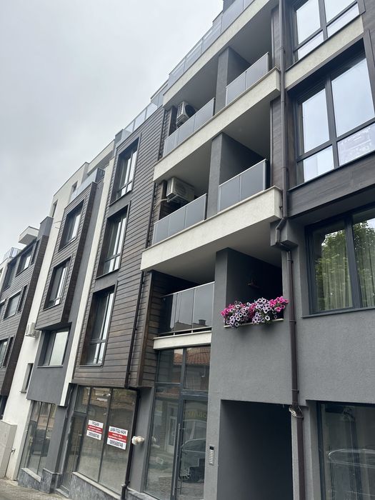 Алуминиеви парапети заготовки-профили и аксесоари