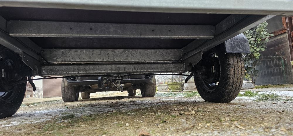 Remorca 2150x1300 / sistem de franare