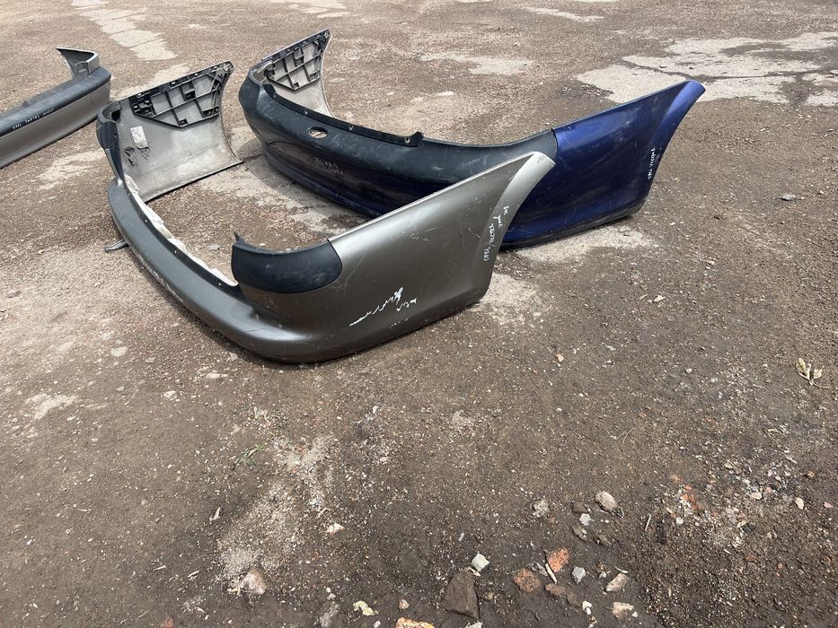 Задний бампер Опель вектра В седан универсал оригинал