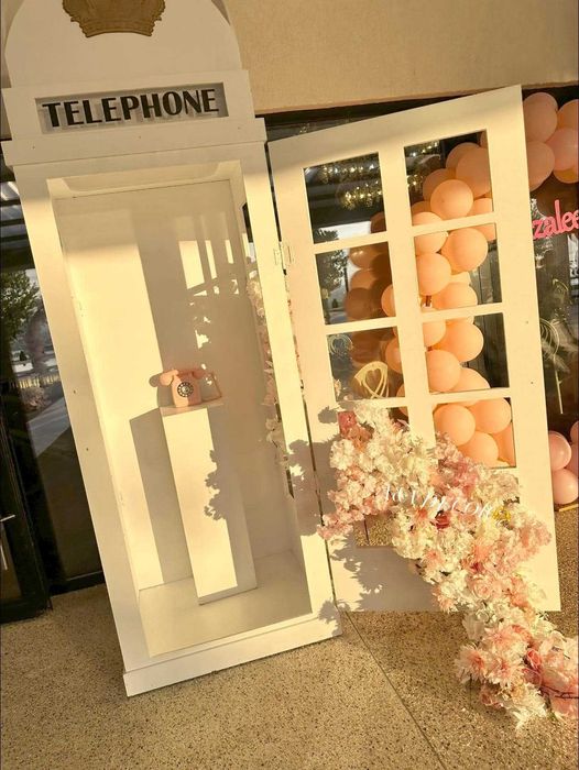 Comanda-Panou pahare sampanie/prosecco, cabina telefonica,barbie,vogue