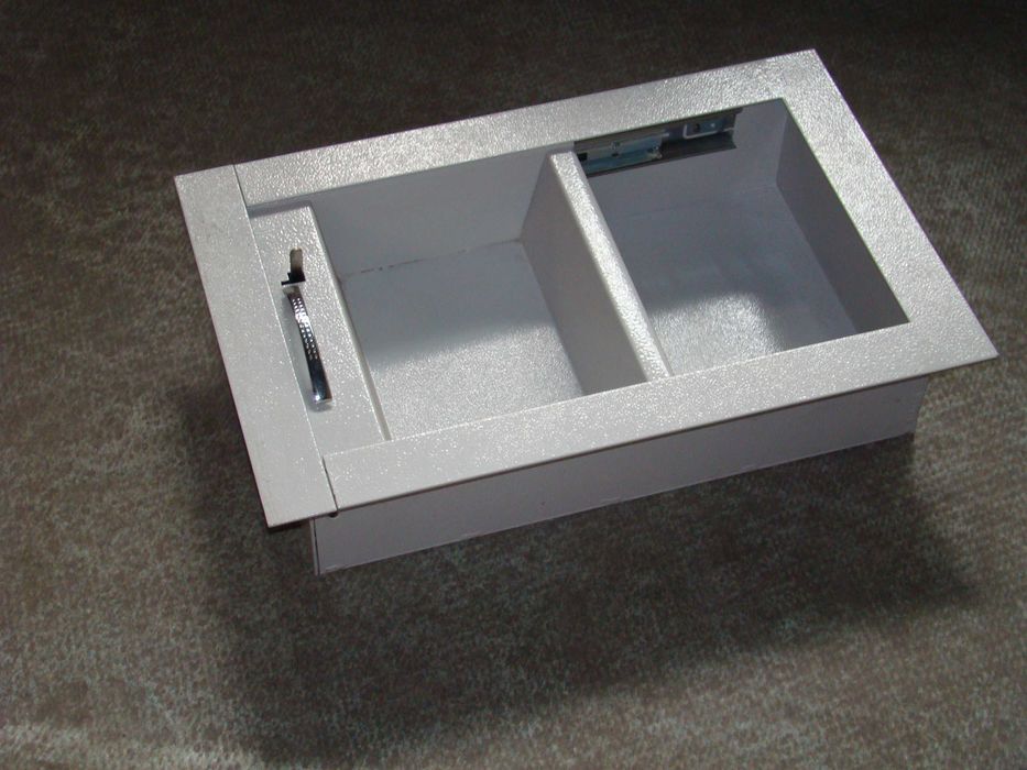 Производим кассовые лотки