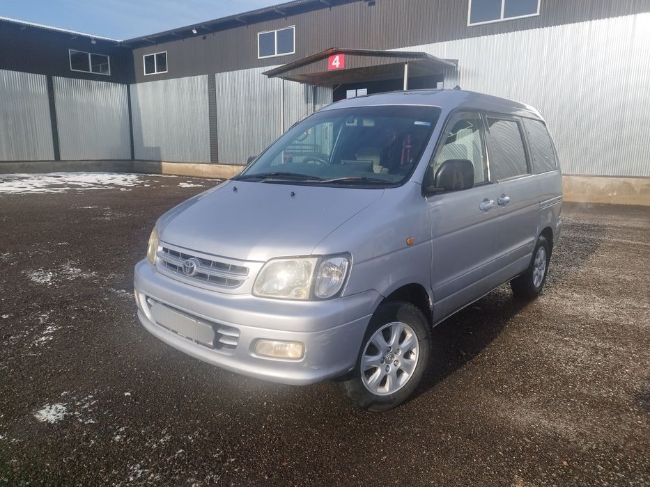 Добавьте в группу Town Ace Noah