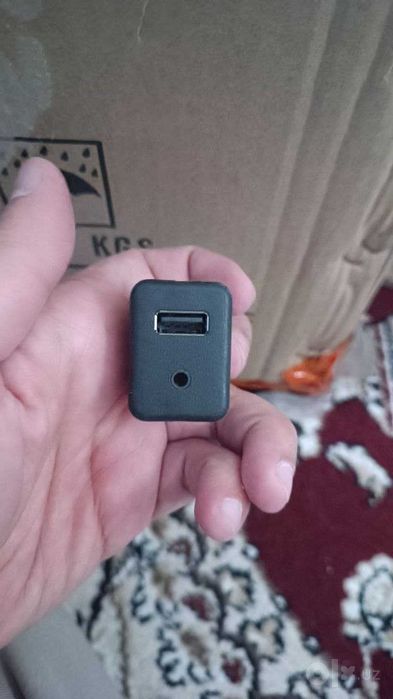 USB разъем Cobalt Spark Gentra Original GM