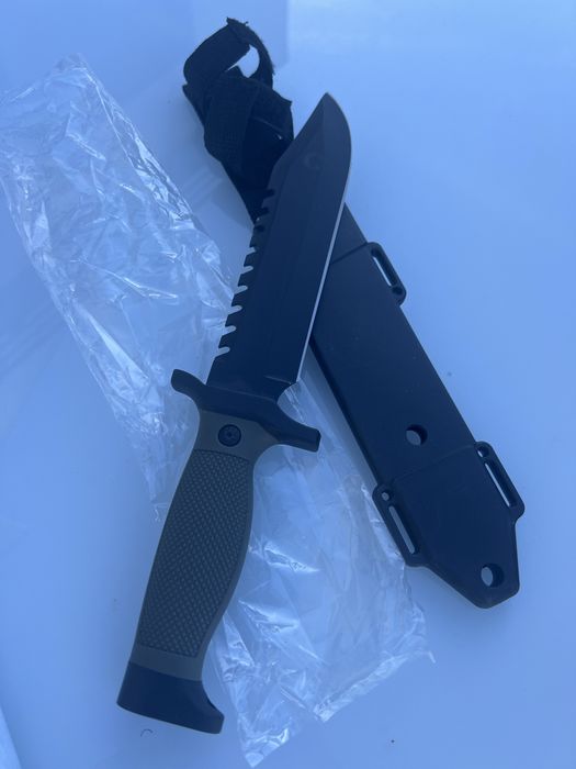 Cutit de vanatoare, tactic, nou, teaca dura, 34cm