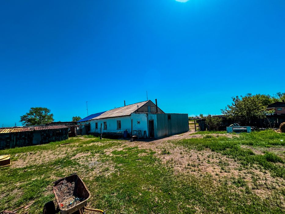 Дом Байкадам село