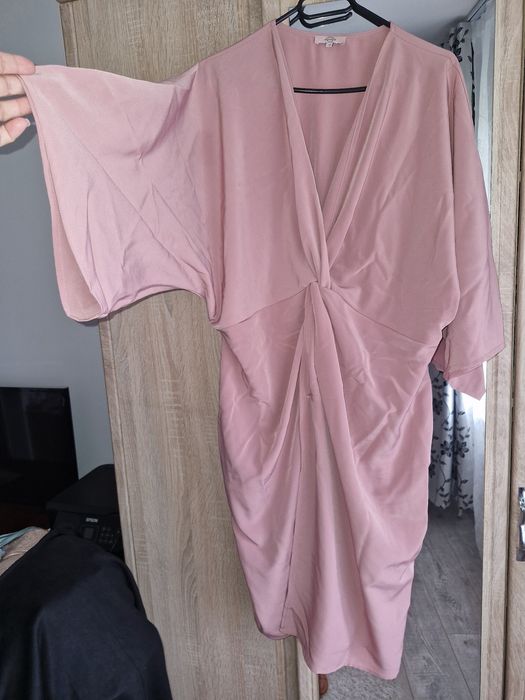 Rochie pentru ocazie mărimea 48 stare excelenta