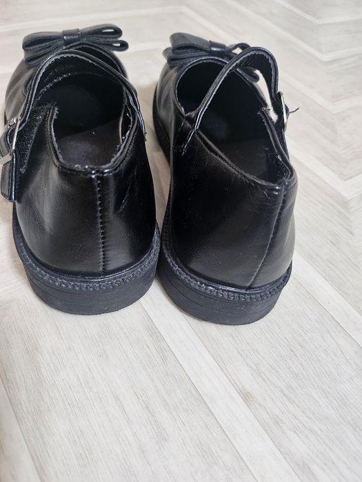 Туфли на девочку