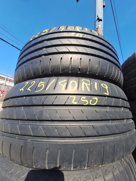 2 anvelope vara 225/40r19 Bridgestone Montaj Gratis