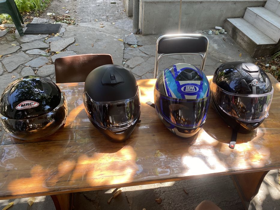 Каска за мотоциклет шлем