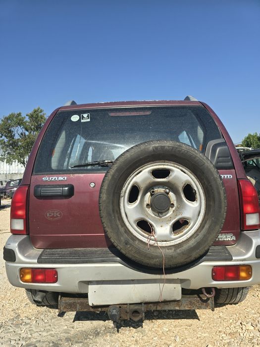 Suzuki grand vitara 2.0td на части