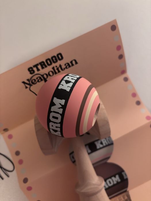Krom strogo neapolitan