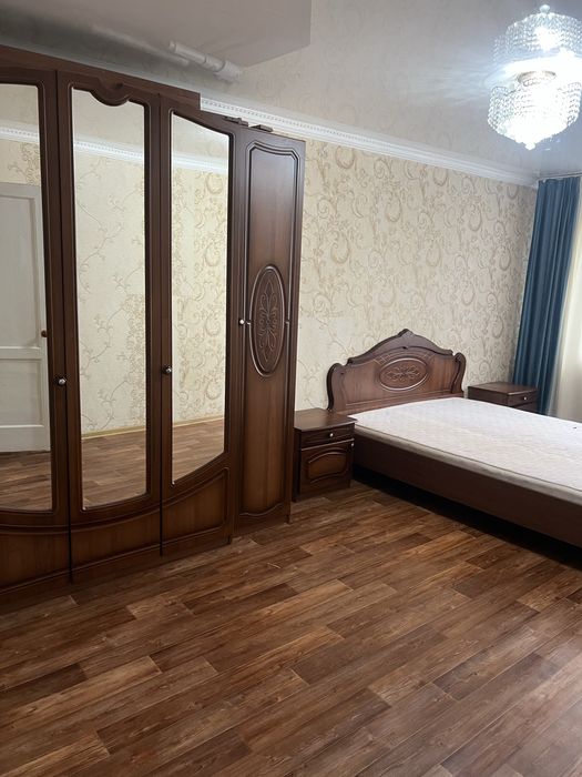 Сдам квартиру двухкомнатную