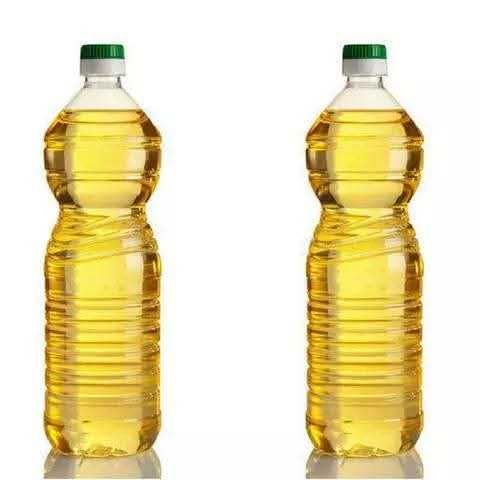 Vindem ulei rafinat și brut de floarea soarelui
