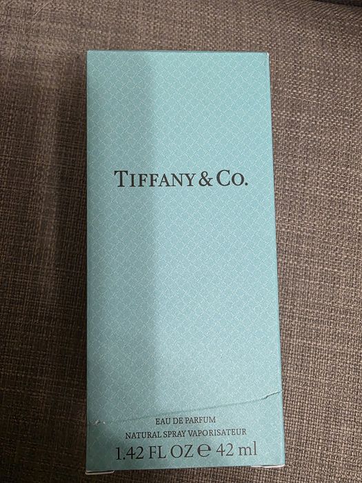 Продам парфюм Тиффани за 35.000 тенге. Новые.