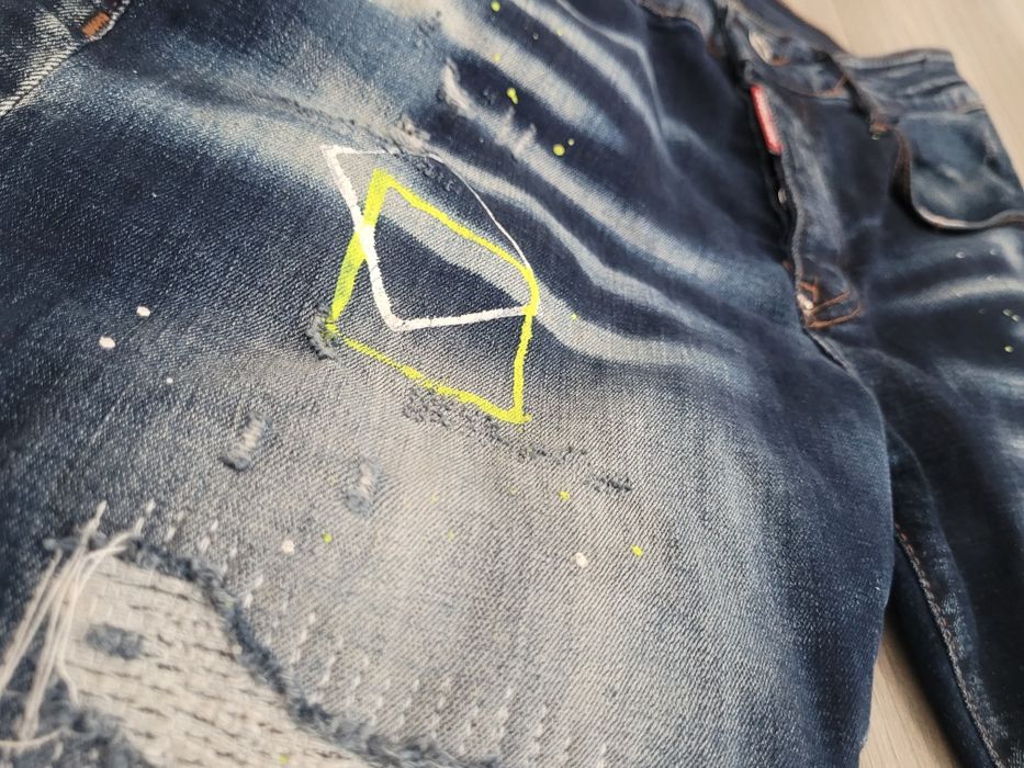 Blugi dsquared2(marimea-M)