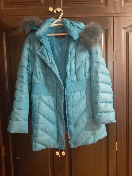 Продаются зимние/димисизонные куртки