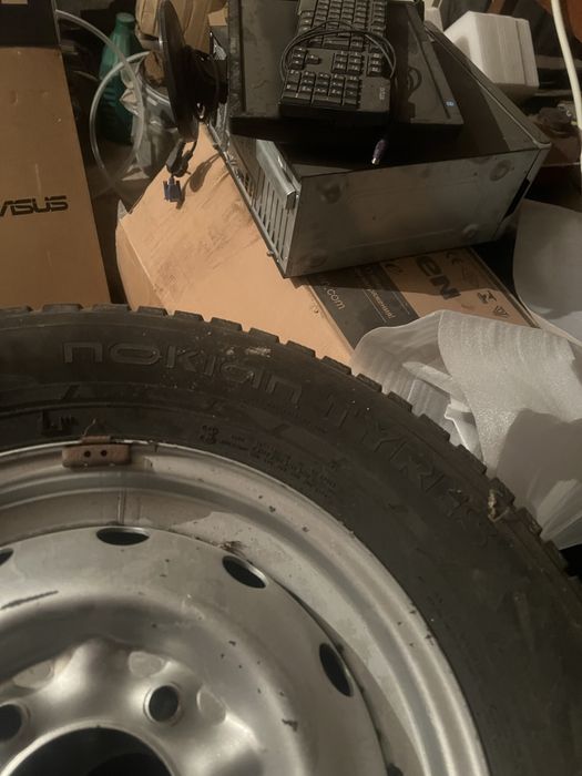 Продам колеса от нивы