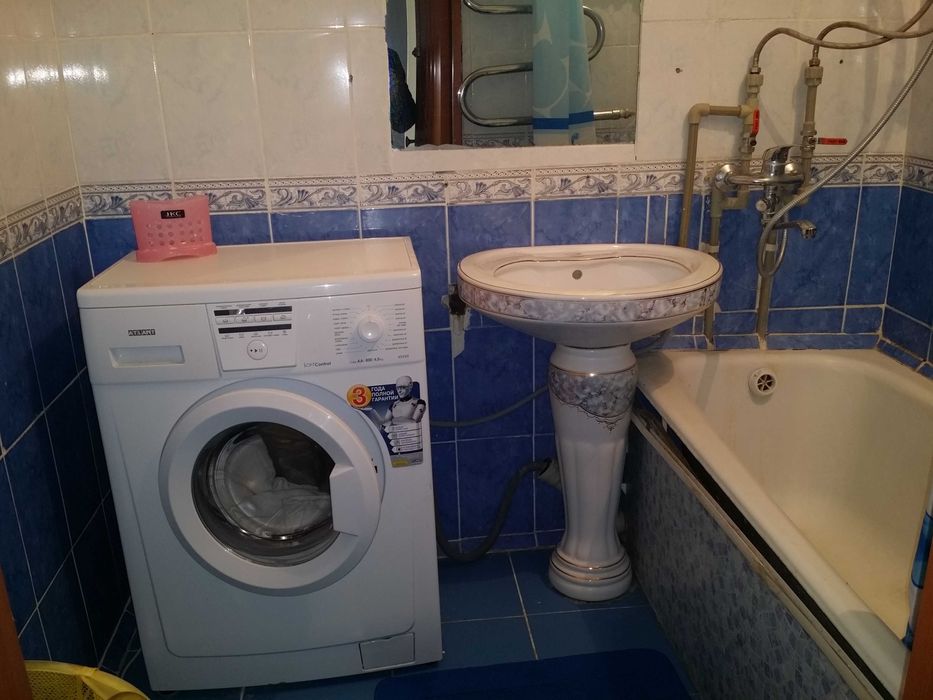 Продается 2 комнатная квартира в пятом микрорайоне