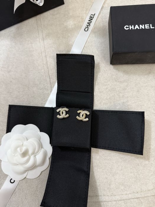 Серьги Шанель с упаковкой