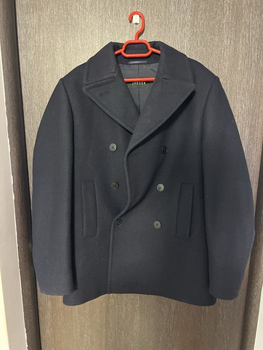 Palton Jaeger din lână – stil clasic, dublu rând de nasturi