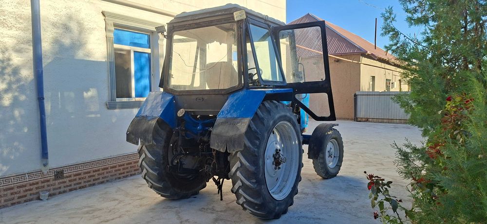 MTZ 80 Traktori sotiladi